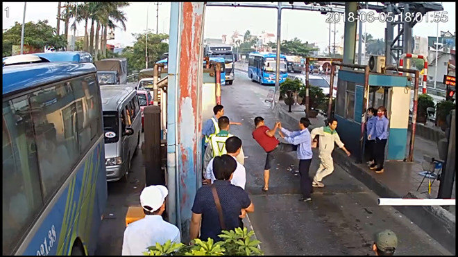 Bộ GTVT báo cáo Chính phủ vụ việc xảy ra tại BOT Tân Đệ