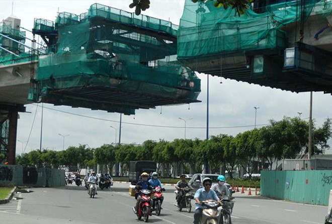 Metro Sài Gòn điêu đứng vì thủ tục, thiếu tiền thanh toán cho nhà thầu