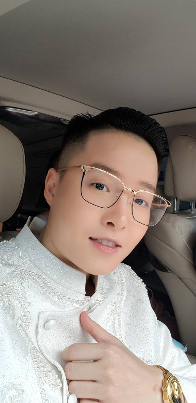 9X chuyển giới Tú Lơ Khơ kết hôn với bạn gái doanh nhân ở không gian tiệc cưới sang trọng bậc nhất Hà Nội