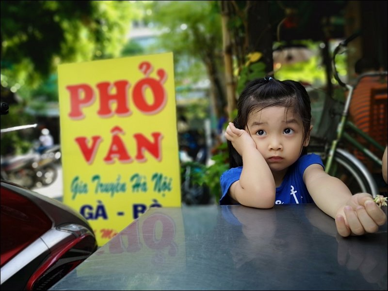 Huawei P20 Pro: Thiết kế đẹp, camera chất lượng Huawei P20 Pro: Thiết kế đẹp, camera chất lượng