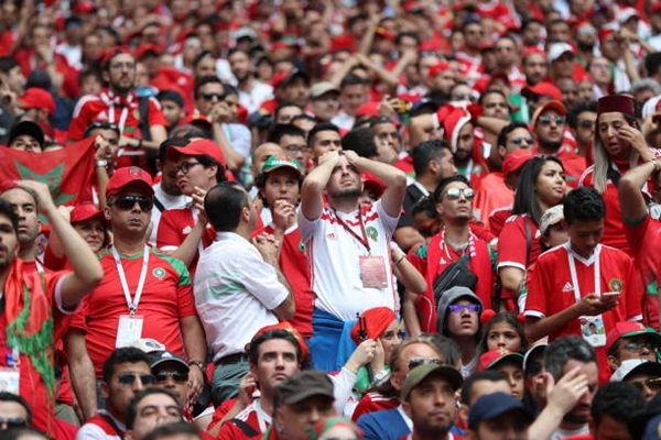 Ronaldo lập công, Bồ Đào Nha tiễn Morocco về nước