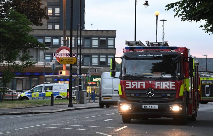 Nổ tại ga tàu điện ngầm London, 5 người bị thương