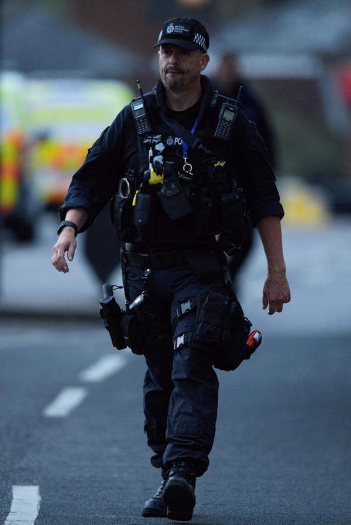 Nổ tại ga tàu điện ngầm London, 5 người bị thương