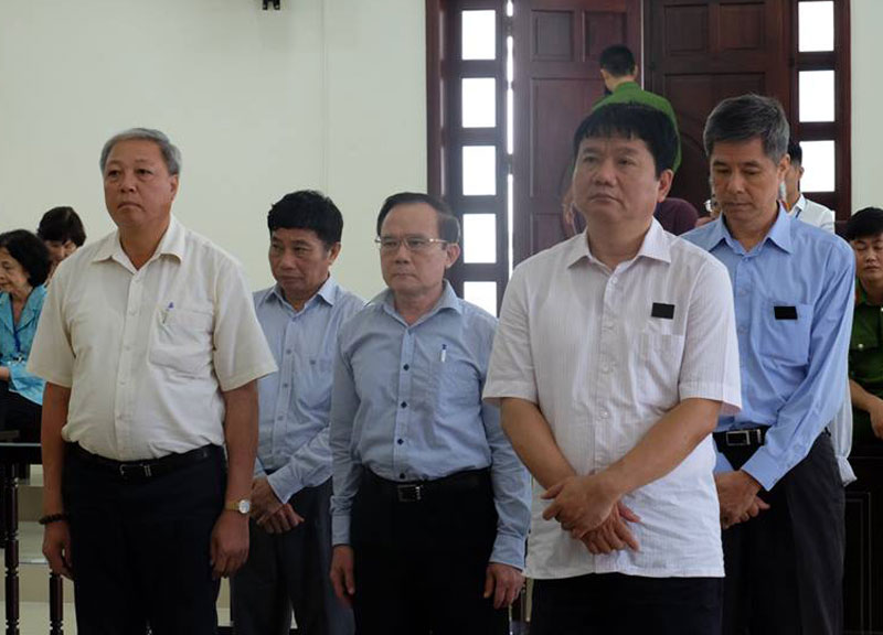 Xử phúc thẩm ông Đinh La Thăng: Tòa đột ngột nghỉ