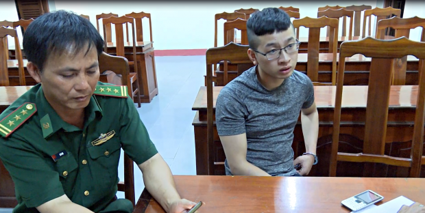 Bắt khẩn cấp thanh niên có vẻ ngoài như hotboy chuyên bán ma túy cho sinh viên