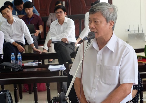 Vì sao ông Đinh La Thăng được thuộc cấp cũ giúp xác nhận khống?