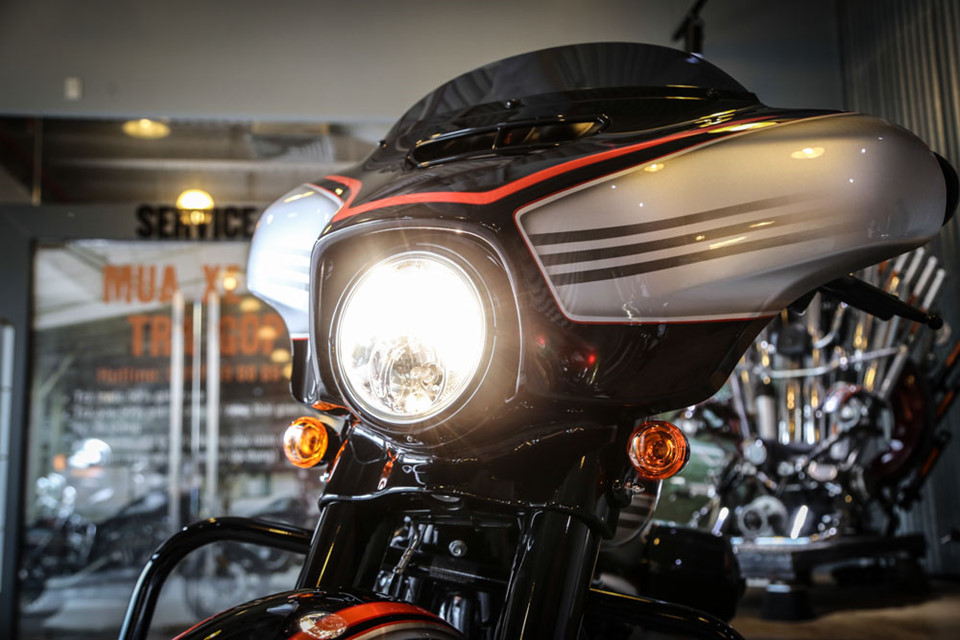 Harley-Davidson Street Glide Special 2018 độc nhất tại VN