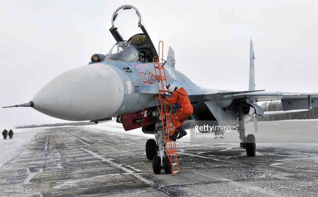 Không quân hải quân Nga đang gặp rắc rối lớn, Trung Quốc có dang tay giải cứu hay không?