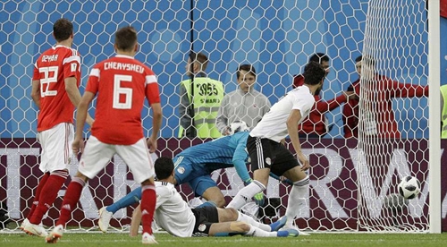 Nga thắng Ai Cập dù Salah ghi bàn