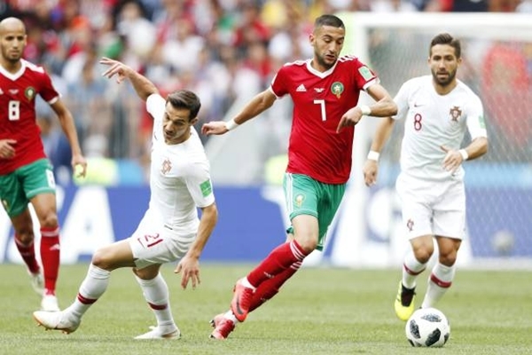 Ronaldo lập công, Bồ Đào Nha tiễn Morocco về nước