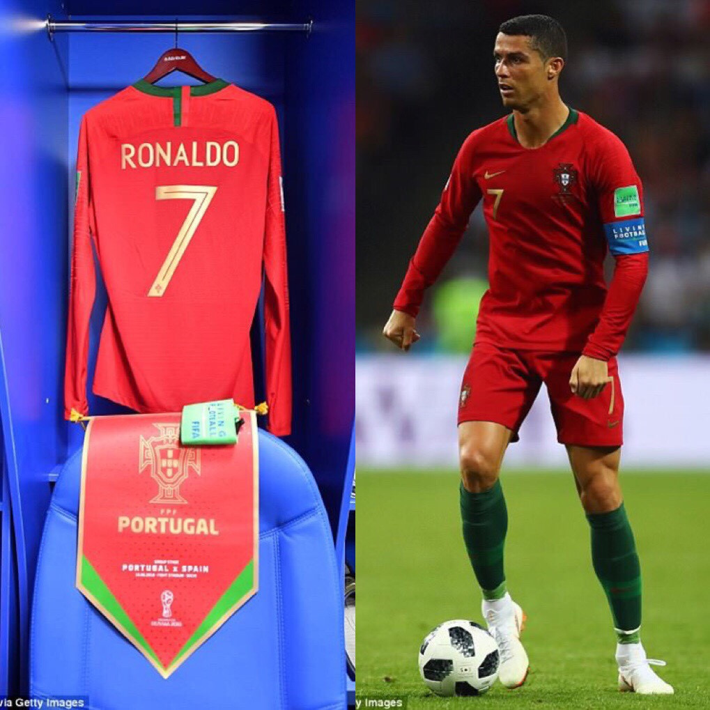 Messi lập... bàn thờ trong phòng thay đồ ở World Cup 2018