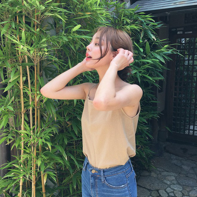 Diện chán các màu tóc tẩy thời thượng, con gái châu Á đang đồng loạt quay lại với tóc nâu hè này