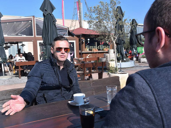 Lục tung hồ sơ trọng tài đẹp trai phạt thẻ đỏ Colombia ngay phút thứ 3