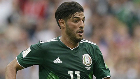 Sao Mexico mất người thân sau chiến thắng trước Đức Sao Mexico mất người thân sau chiến thắng trước Đức