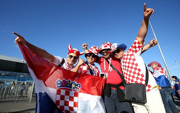 Messi bất lực, Argentina thua tan nát trước Croatia