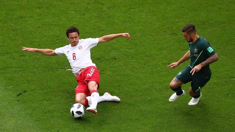 Hòa hú vía với Úc, Đan Mạch sáng cửa đi tiếp