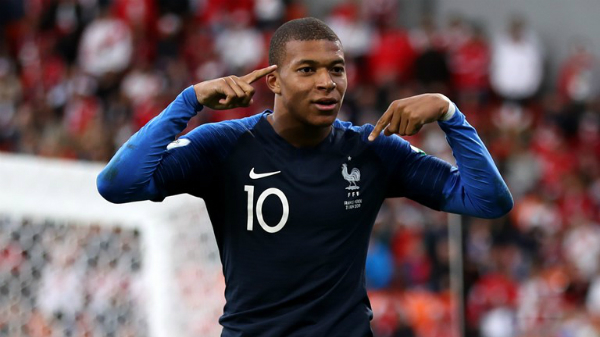 Mbappe nổ súng, Pháp sớm giành vé vào vòng 16 đội