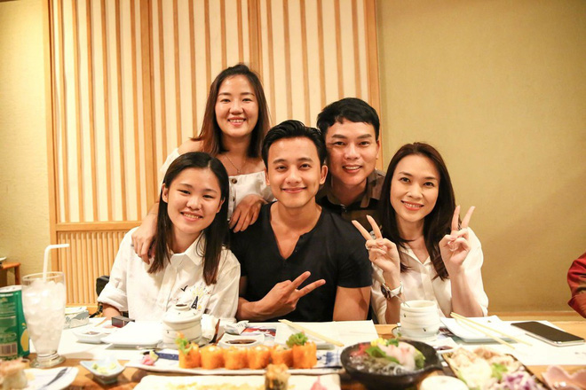 Sau hình ảnh gầy gò gây xôn xao, Mỹ Tâm xuất hiện xinh đẹp bên Mai Tài Phến