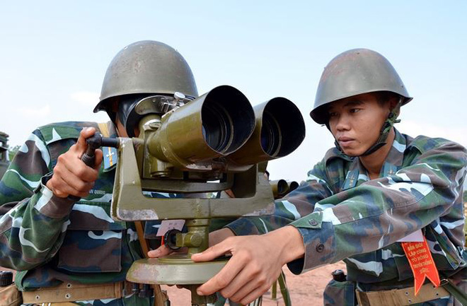 Pháo phòng không phô diễn hỏa lực tại trường bắn TB-1