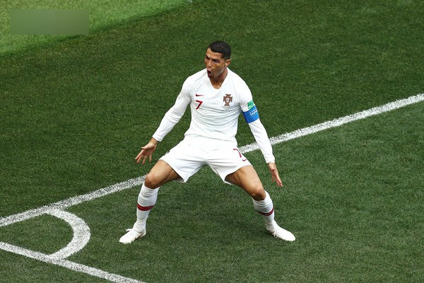 Ronaldo đang ở một đẳng cấp khác, trên tầm Messi rồi