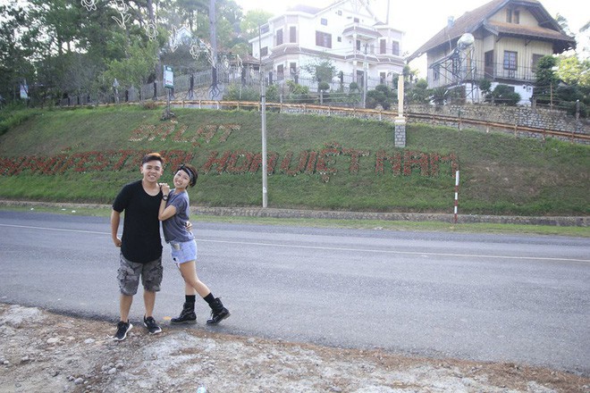 Chuyện tình yêu nóng bỏng MXH: Nàng 28, chờ chàng 6 năm để tốt nghiệp... cấp 3, mới nghiêm túc chấp nhận yêu phi công