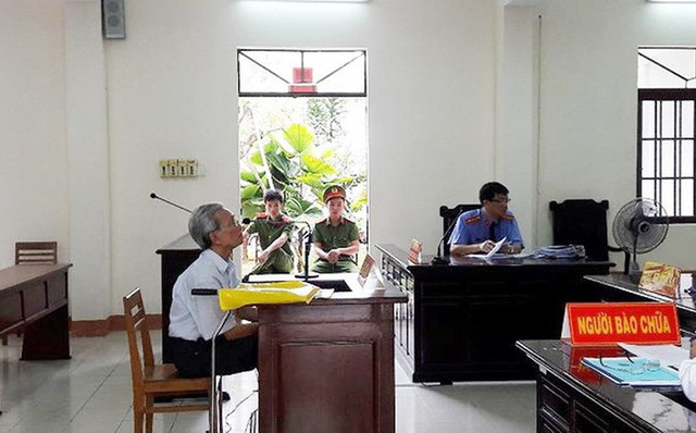 Sẽ xử lý thẩm phán tuyên án treo bị cáo Nguyễn Khắc Thủy