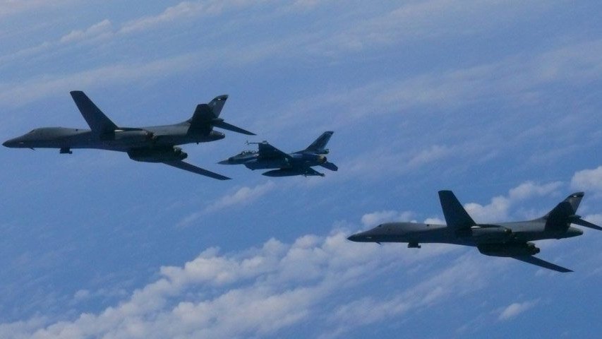 Phi công quân đội Mỹ tố bị tấn công laser ở Hoa Đông