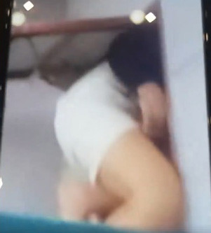 Bí thư huyện vào nhà nghỉ hỏi thăm sức khỏe nữ phó phòng