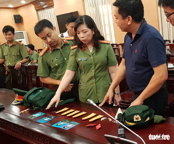 Vì sao cả ngàn người dính bẫy lừa của thiếu tướng dỏm?