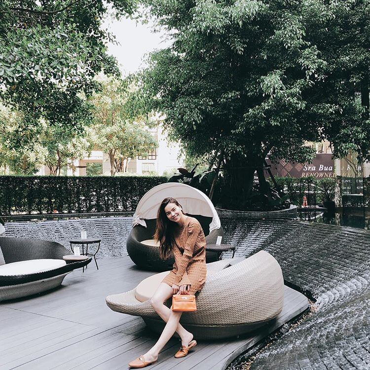 Sành điệu ra phố với loạt giày dép hot nhất mùa hè cùng Hồ Ngọc Hà