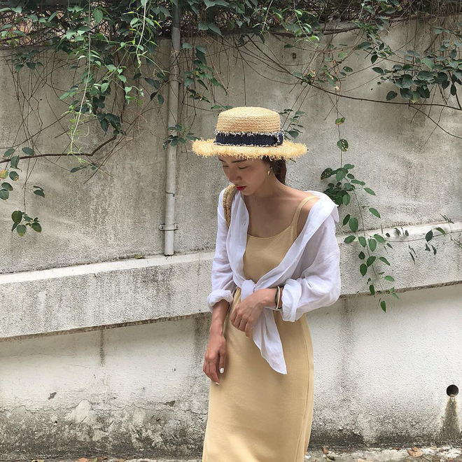 Hè đến, không gì tuyệt hơn là ngày nào cũng được diện loạt kiểu váy nhẹ tênh và xinh xắn hết nấc này