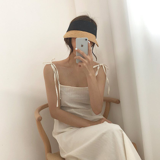 Hè đến, không gì tuyệt hơn là ngày nào cũng được diện loạt kiểu váy nhẹ tênh và xinh xắn hết nấc này