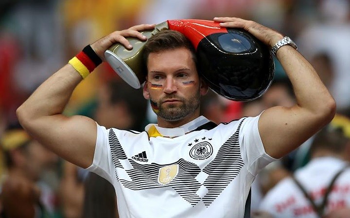 Nước mắt CĐV mùa World Cup: Khi tất cả tình yêu là bóng đá