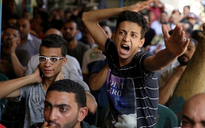 Nước mắt CĐV mùa World Cup: Khi tất cả tình yêu là bóng đá