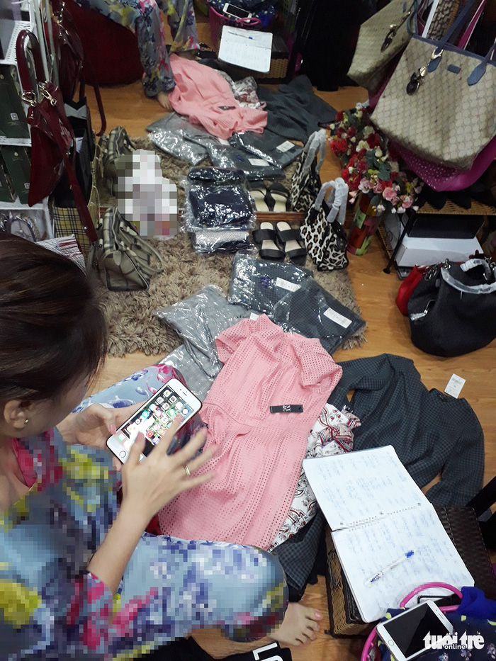 Bắt hàng xách tay phải có... đặc tình