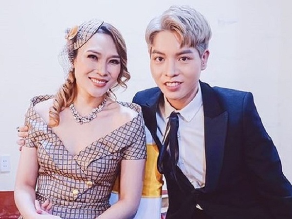 Mỹ Tâm bênh vực Đức Phục: Thí sinh mà chê giám khảo thì đừng có đi thi! Mỹ Tâm bênh vực Đức Phục: Thí sinh mà chê giám khảo thì đừng có đi thi!