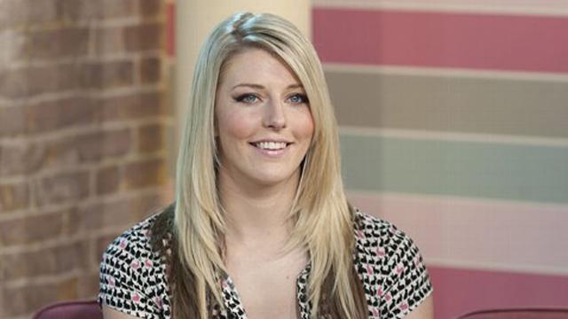 Lạ lùng cô gái có hai cái ngàn vàng nhưng đến tận lúc làm chuyện ấy mới biết