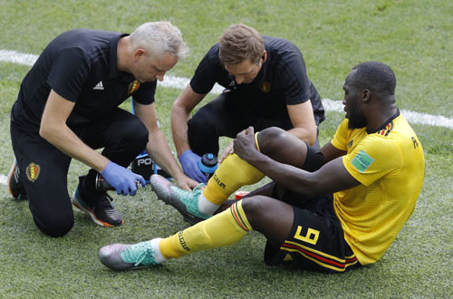 ĐT Bỉ trả giá đắt cho chiến thắng trước Tunisia