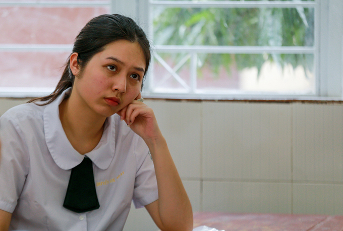 Thí sinh rồng vàng làm thủ tục vượt vũ môn