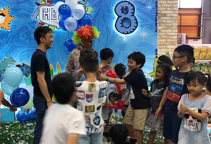 Hà Hồ, Cường Đô La cùng tổ chức sinh nhật cho con trai