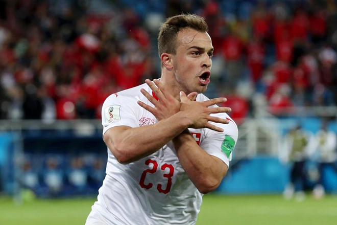 LĐBĐ Serbia yêu cầu FIFA cấm Xhaka, Shaqiri thi đấu ở World Cup 2018