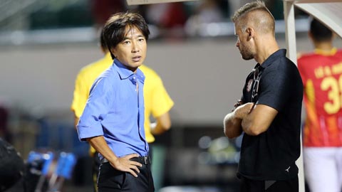 Cuộc đua trụ hạng: Tiếng thở dài của ông Miura