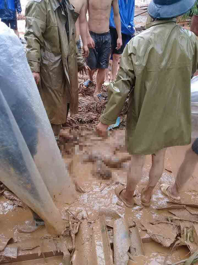 Mưa lũ ở Tây Bắc: Những hình ảnh kinh hoàng không thể quên