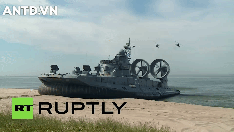 Trung Quốc nhanh chân mua Siêu bò mộng biển cả của Liên Xô từ Ukraine khiến Nga lo lắng