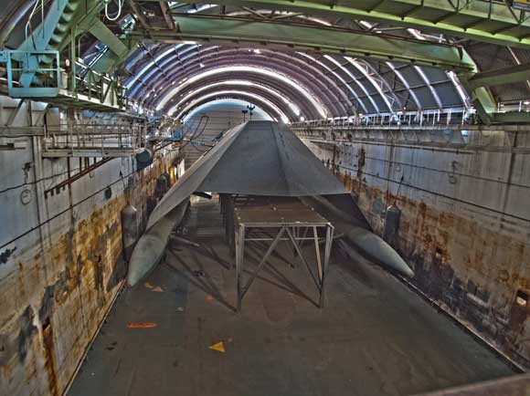 5 dự án vũ khí bí mật nhưng vô tình bị rò rỉ: Top 3 là chiêu trò đánh tiếng trá hình?