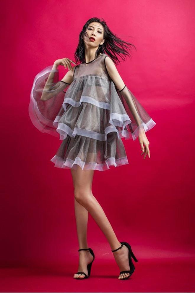 Cách chọn quần áo che thân hình cò hương của người mẫu gầy nhất Việt Nam