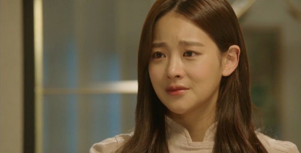 Tôi không thể sống nổi khi có cô em dâu điểm 10 về độ hoàn hảo trong nhà