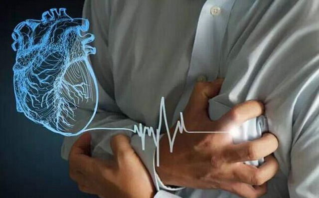 Thầy giáo đang coi thi THPT ở Cà Mau đột quỵ tử vong Thầy giáo đang coi thi THPT ở Cà Mau đột quỵ tử vong
