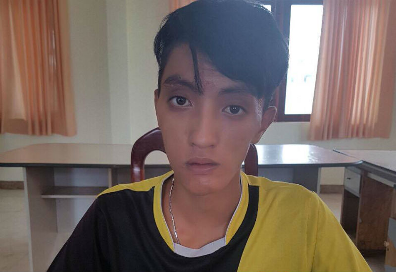 Nam thanh niên gây rối bị đồn đã chết ra trình diện công an