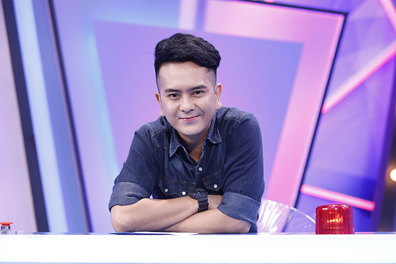 Hùng Thuận Đất phương Nam: Sao nhí nổi tiếng một thời không ngại livestream bán mỹ phẩm